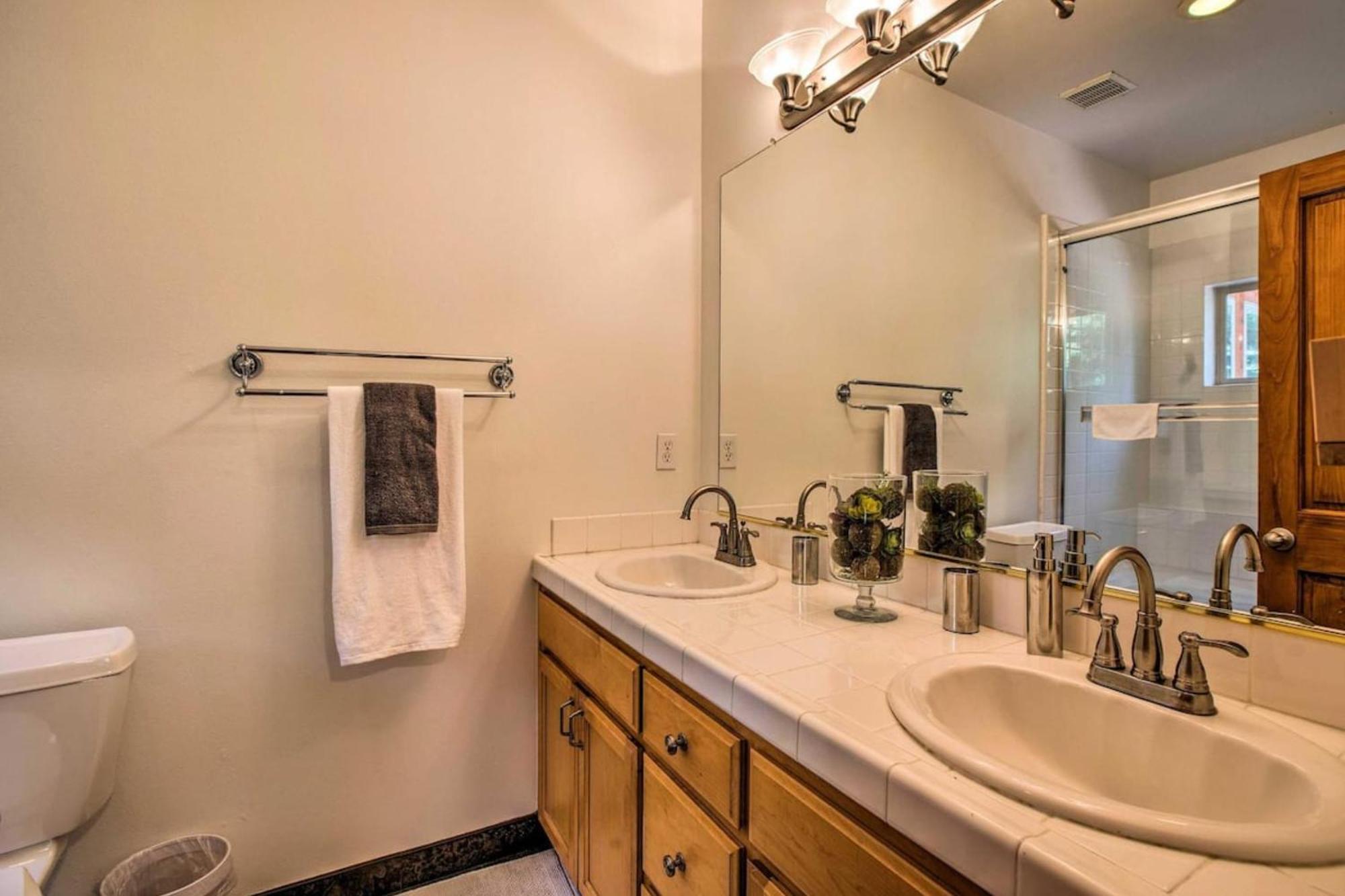 Moosetrack By Avantstay Cozy Cabin In The Of Tahoe Donner W Hot Tub Truckee Exteriör bild